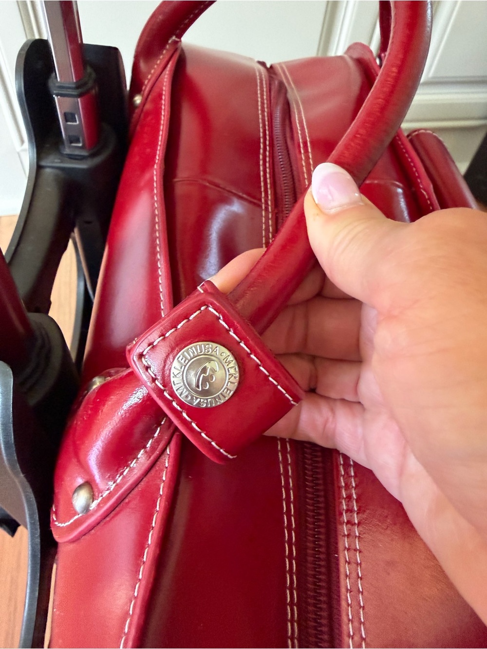 Mc Klein Roseville Red Leather detach able wheeled briefcase bag - Picture 6 of 15